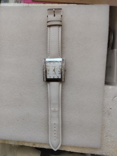 Часы Кварцевые PLAYBOY.