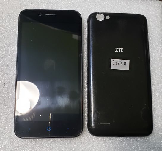 Телефон ZTE L4. 21658