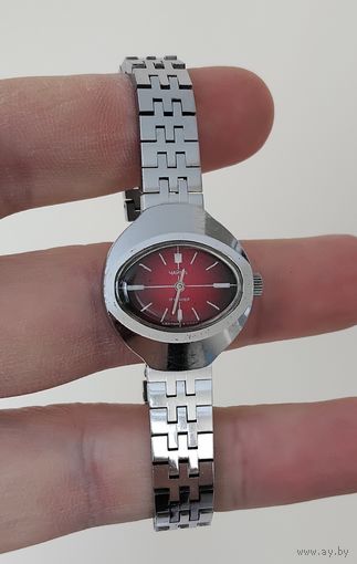 Часы Заря. 17 камней. СССР.