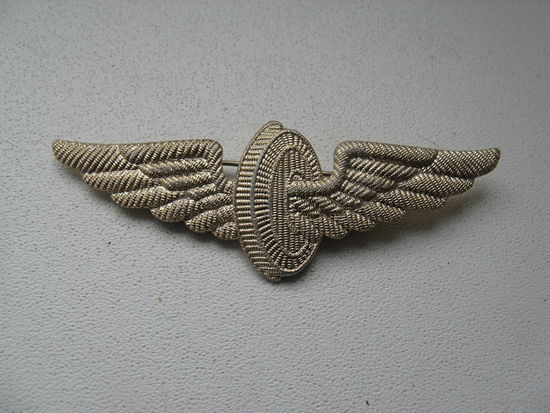 Нагрудный знак железнодорожника СССР