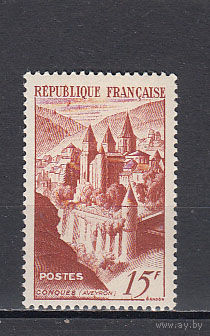 Старинный замок. Франция. 1947. 1 марка. Michel N 823 (2,5 е).