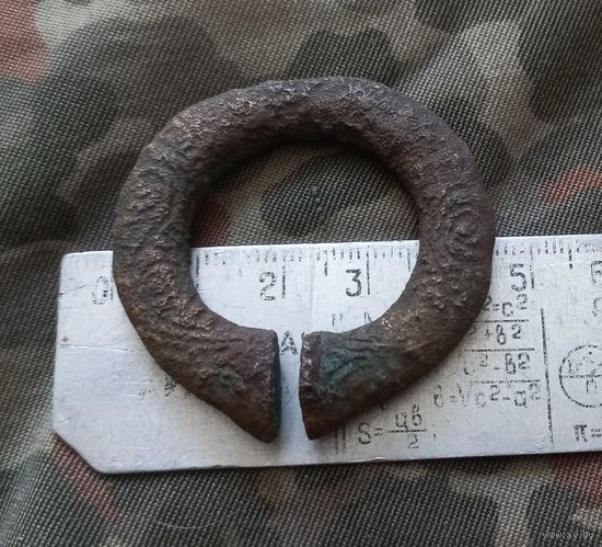 Заколка фибула старинная с рубля!!