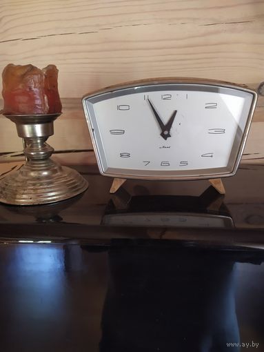 Часы ,,Маяк"