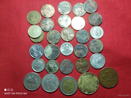 30 иностранных монет