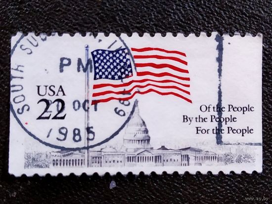 Марка США 1985 год Флаг