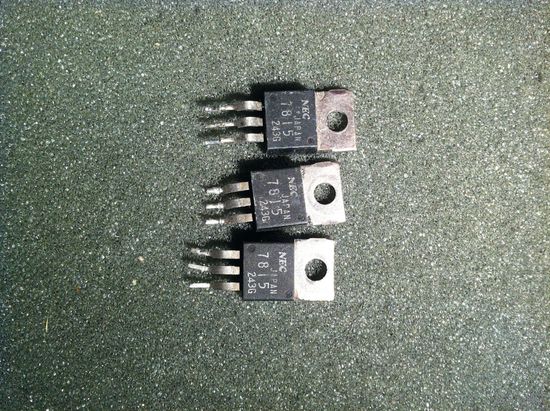 Стабилизатор 7815 NEC (цена указана за 1шт)