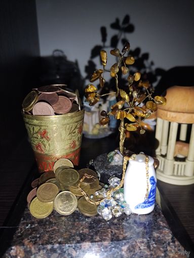 Статуэтка фигурка.