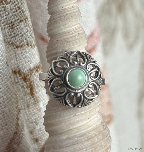 Кольцо серебряное с бирюзой натуральной СССР 875 звезда р17 в3,23