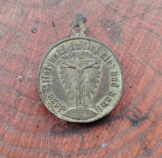 Медальон католический (Польша)