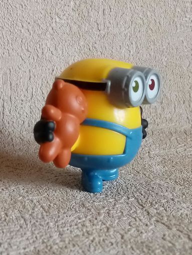 Миньон 2019 4 см с мишкой (10-ая пара) МакДональдс