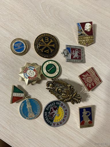 Значки СССР + бонус