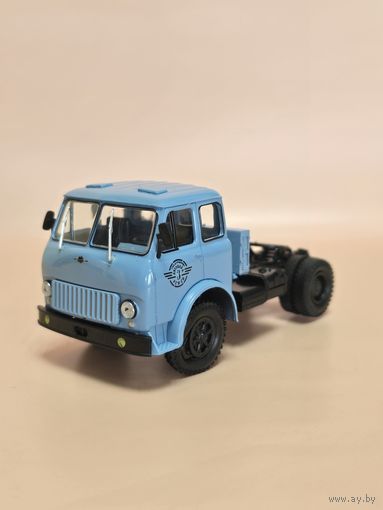 МАЗ-504  масштаб 1:43 (НАП)