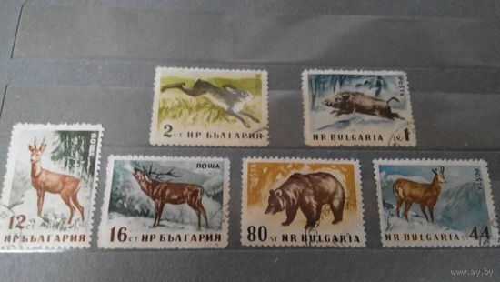 Марки фауна Болгария зайцы кабаны медведи косули