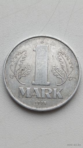Германия. 1 марка 1975 года.