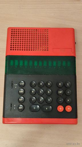 Кaлькулятoр ELKA-50m Винтаж.