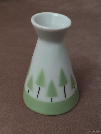 Прекрасная миниатюрная вазочка МФЗ БЕЛАРУССКИЙ ЛЕС.  Хотите скидку - звоните.