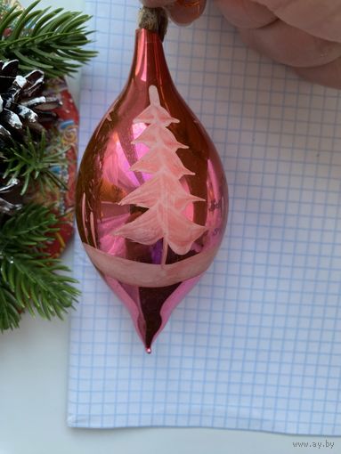 Елочная игрушка.