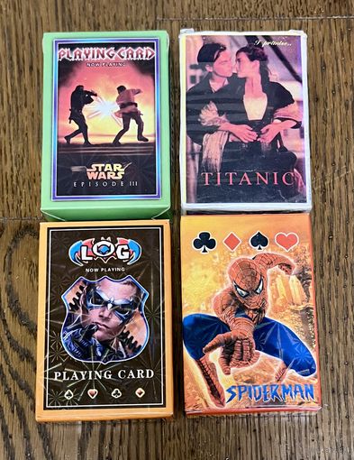 Карты игральные. Серия кинематограф. 4 колоды