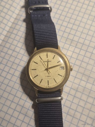 Часы полет . Отличное состояние. С ушками. С 1 рубля