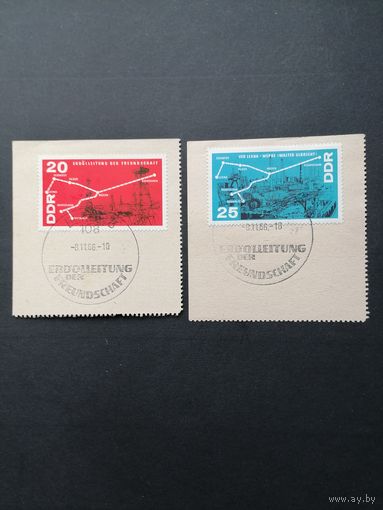ГДР 1966 Полная серия марок на вырезках "ПЕТРОХИМИЯ" (спецгашение) Mi.1227-1228 каталог 1.00 евро