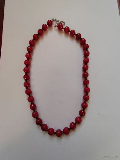 Бусы из рубелита