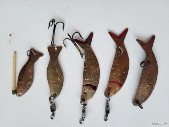 Блесна "Рыбка" (Бычок, Бычок малый), завод ПО Блесна(Мгинский промкомбинат) (бывший Завод пластмассовых спорттоваров г. Отрадное), СССР