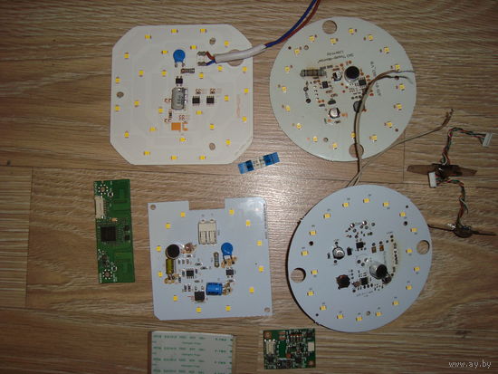 Платы с радиодеталями2