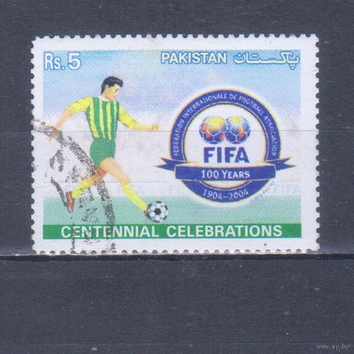 [1401] Пакистан 2004. Спорт.Футбол.100 лет ФИФА. Гашеная марка. 2