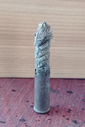 Окопное творчество (кисточка/свечка)