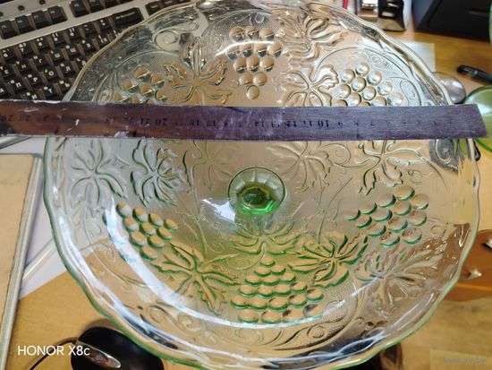 Конфетница фруктов