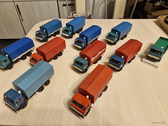 Камаз 5320 с тентом на резине ранний. СССР 80е. Цена за любой.