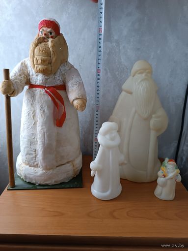 Деды морозы и снегурочка
