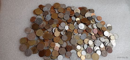 БОЛЬШОЙ ЛОТ ИНОСТРАННЫХ МОНЕТ ВЕС НА ФОТО.  Распродажа Коллекции !!! . Экспресс  Аукцион  с рубля без МПЦ и прочего 3 ДНЯ  .Много лотов в продаже .