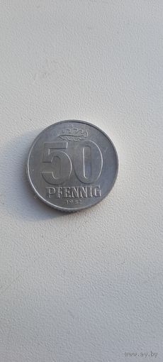 ГДР 50 пфеннигов 1982  (состояние отличное )