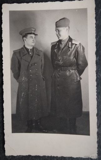 Фото военных летчиков. 1946 г. 8х13 см.