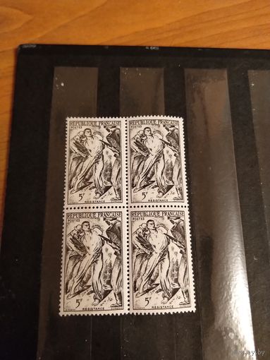 1947 Франция война квартблок чистая клей MNH** выпускалась одиночкой (4-7)