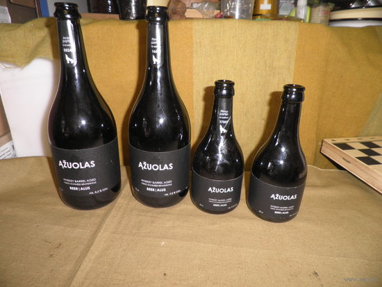 Бутылки пивные Азуолас Vinlaus Beer Alus в коллекцию(пустые) 4 шт.