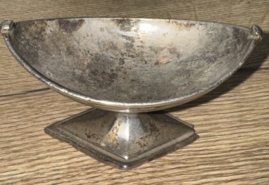 Cолонка старинная.