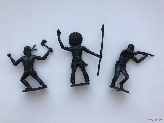 Лот солдатиков.