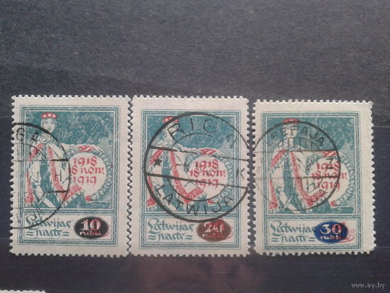 Латвия, 1920. Надпечатка на марке " 1-я годовщина Независимости", полная серия. Mi-11,0 евро гаш.