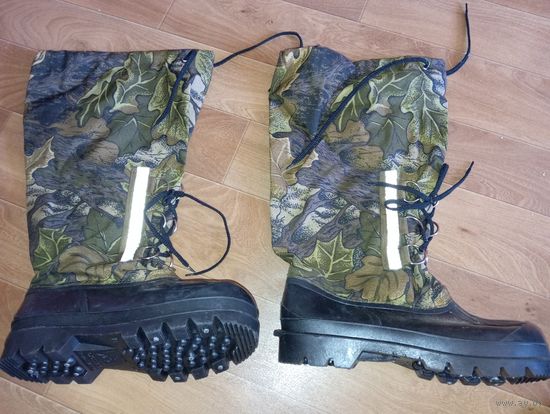Сапоги зимние " Охотник " , 43 размер . Шипы .