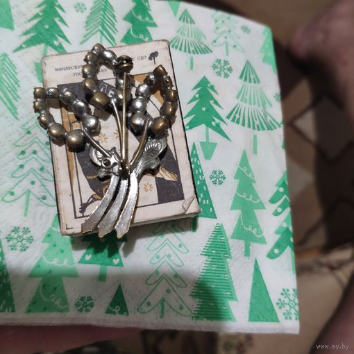 Брошка с камнями СССР