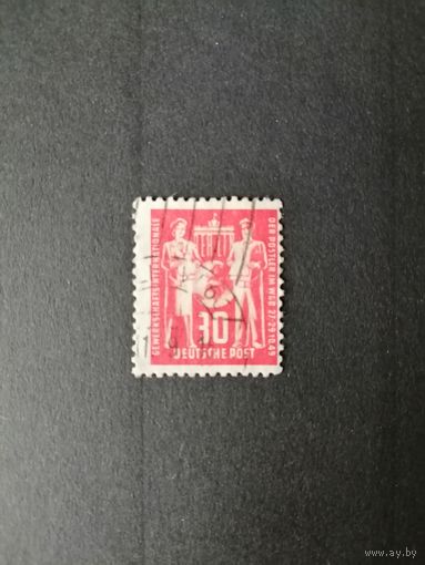ГДР 1949 Марка из серии "Учредительная конференция по основанию ассоциации профсоюзов почтовой связи во всемирной конфедерации профсоюзов" (гашение без клея) Mi.244 каталог 25.0 евро