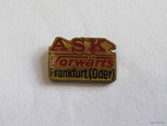 Значок. Знак. "Армейский спортивный клуб Форвертс Франкфурт-на-Одере". "DDR". "ГДР". "Спорт". м