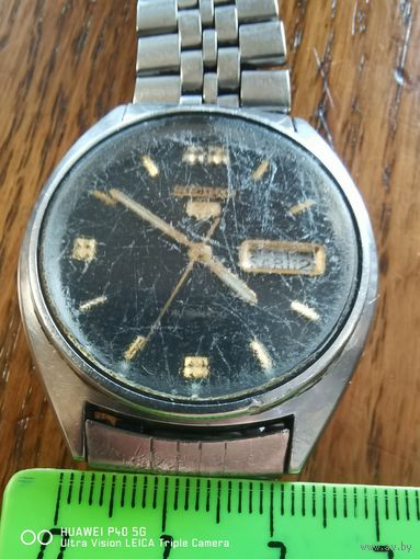Фирменные оригинальные мужские часы Seiko на ходу без обслуживания трёхдневный аукцион