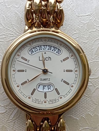 Часы Луч Календарь ( новые ! ) С рубля !