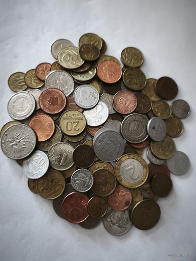 Монеты мира 100 шт