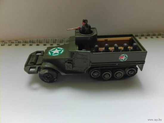 MATCHBOX 1974 BATTLE KINGS K-108 M3A1 HALF TRACK.