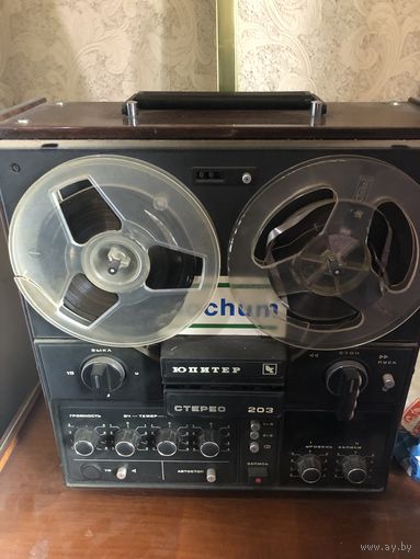 Магнитофон ЮПИТЕР  и может быть как усилитель