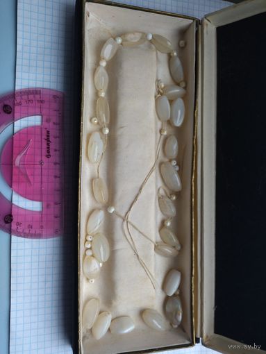 Бусы винтажные